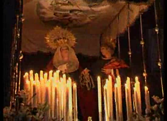 Resumen de las Procesiones del Silencio y del Descendimiento del  Calvario del Jueves Santo